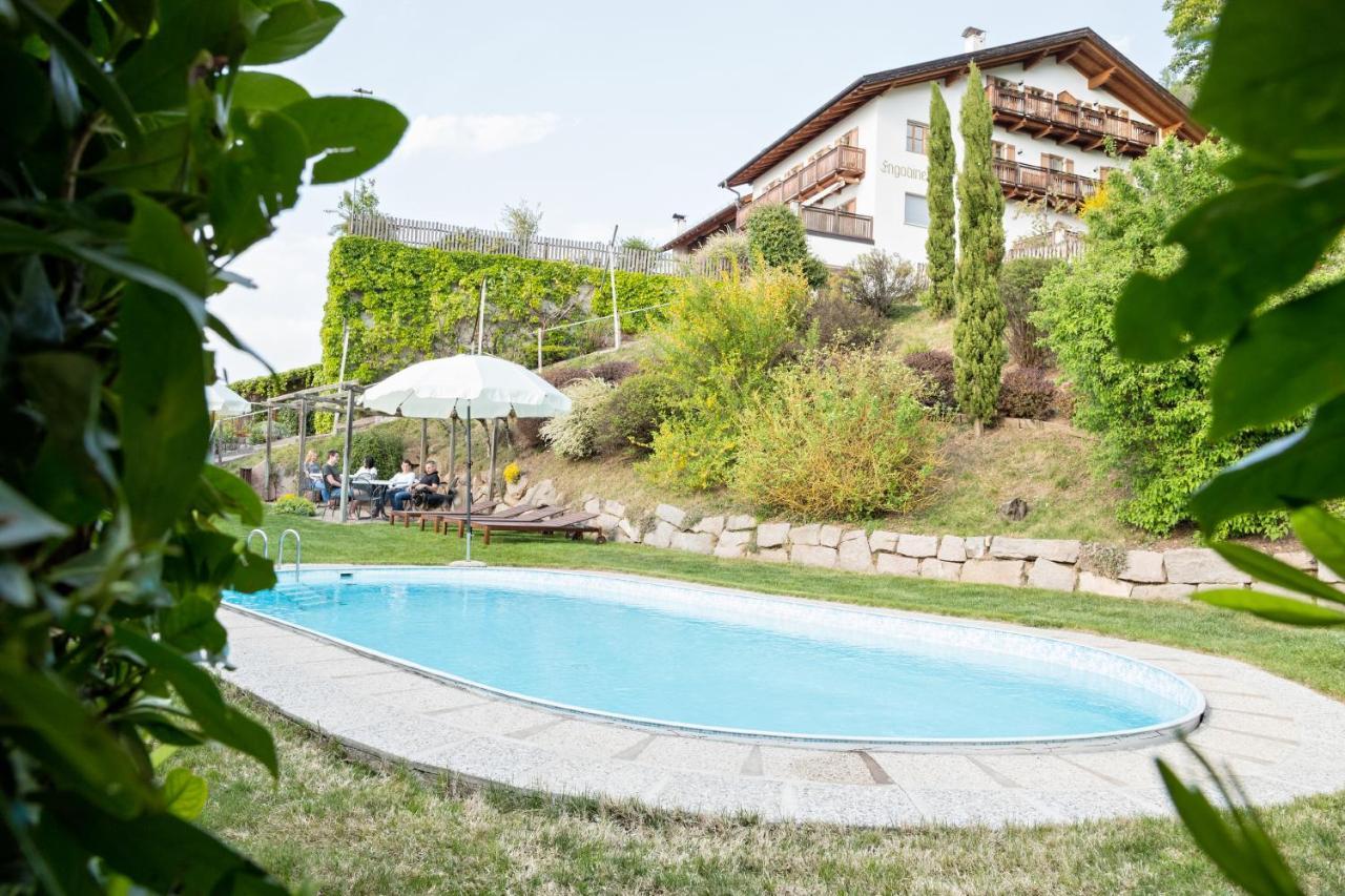 Engadiner Apartments & Wines Montagna Exteriér fotografie