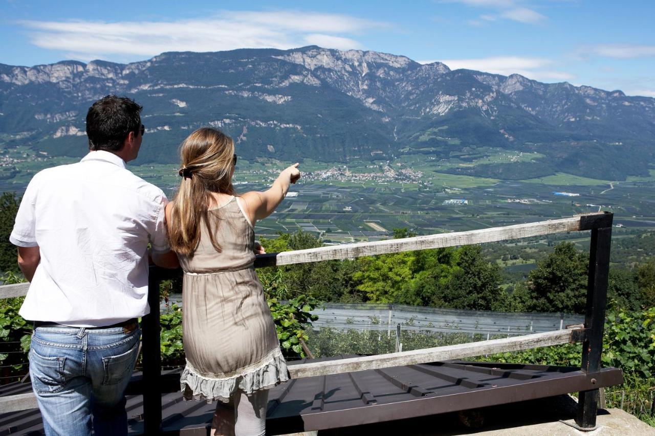 Engadiner Apartments & Wines Montagna Exteriér fotografie