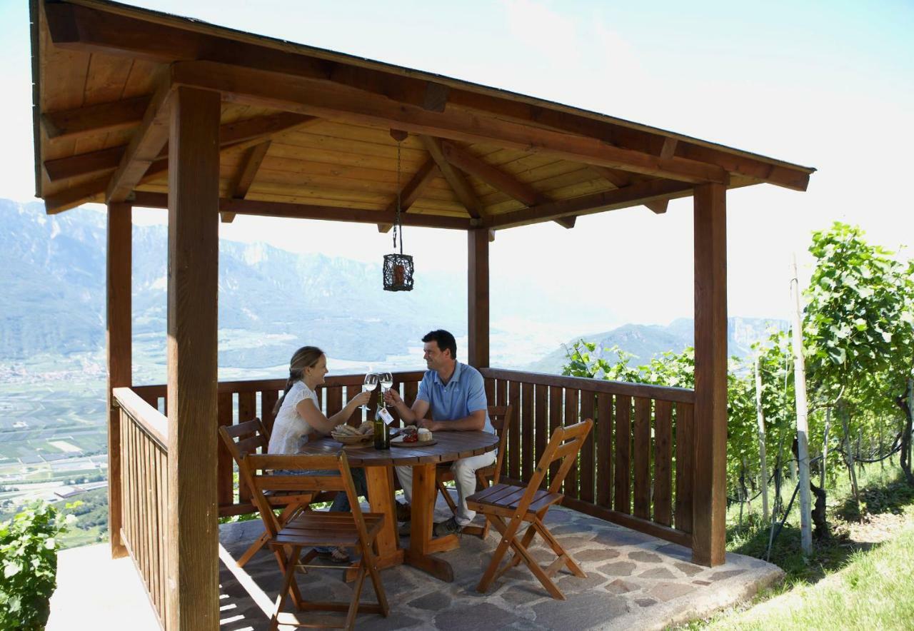 Engadiner Apartments & Wines Montagna Exteriér fotografie